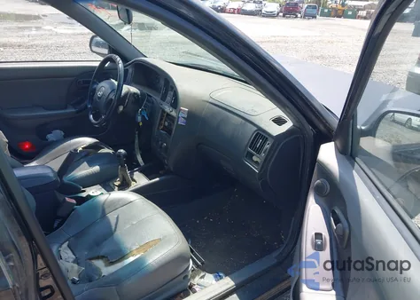 2004 Hyundai Elantra Gt из США, поврежденный, VIN KMHDN56D44U102826